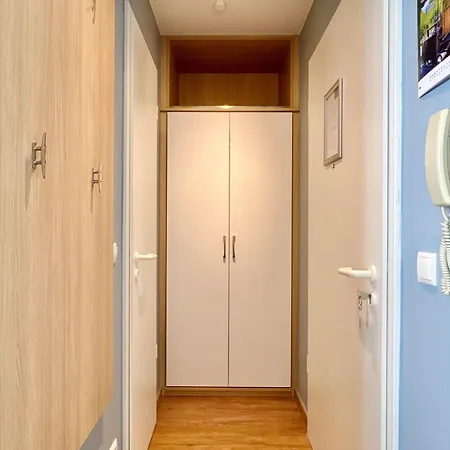 Apartment Gemuetliches In Mit Balkon