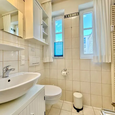 Apartment Gemuetliches In Mit Balkon *